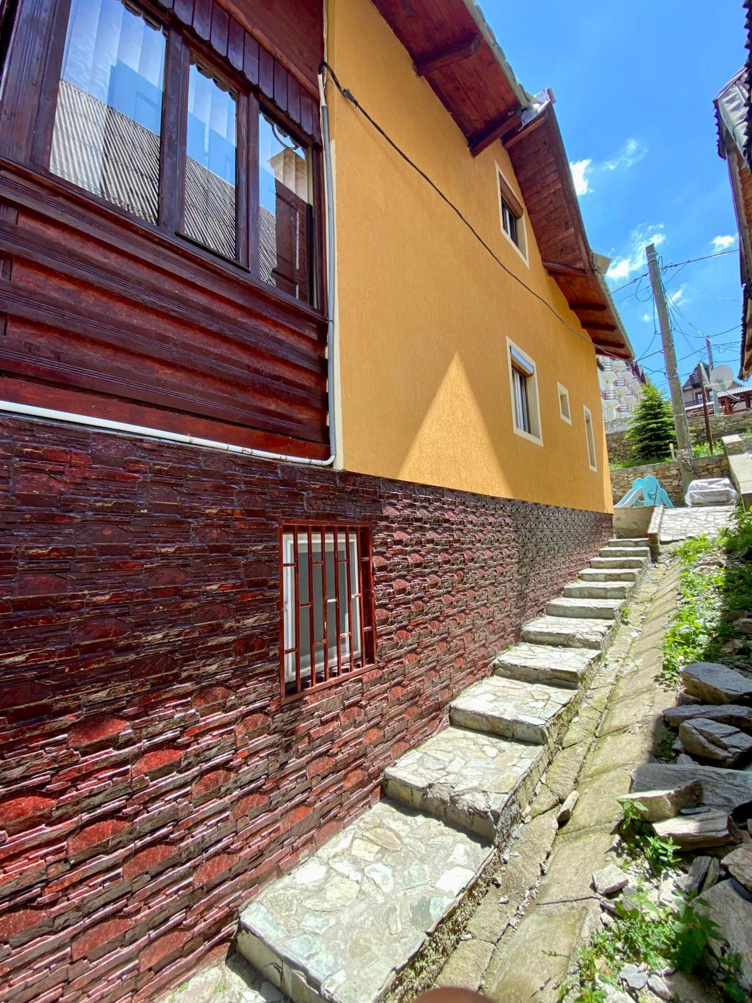 Casa De Vacanta Catrinel Ranca Exterior photo